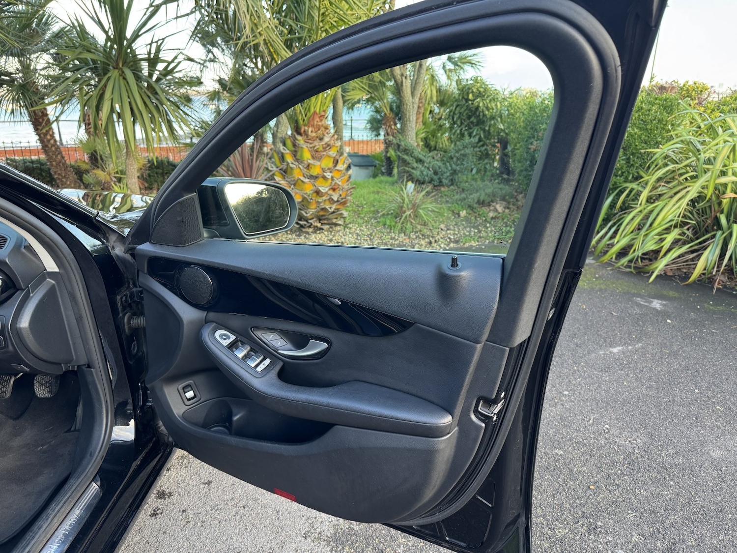 Used Mercedes-Benz C Class 2015 for sale - 77008113: Photo 14