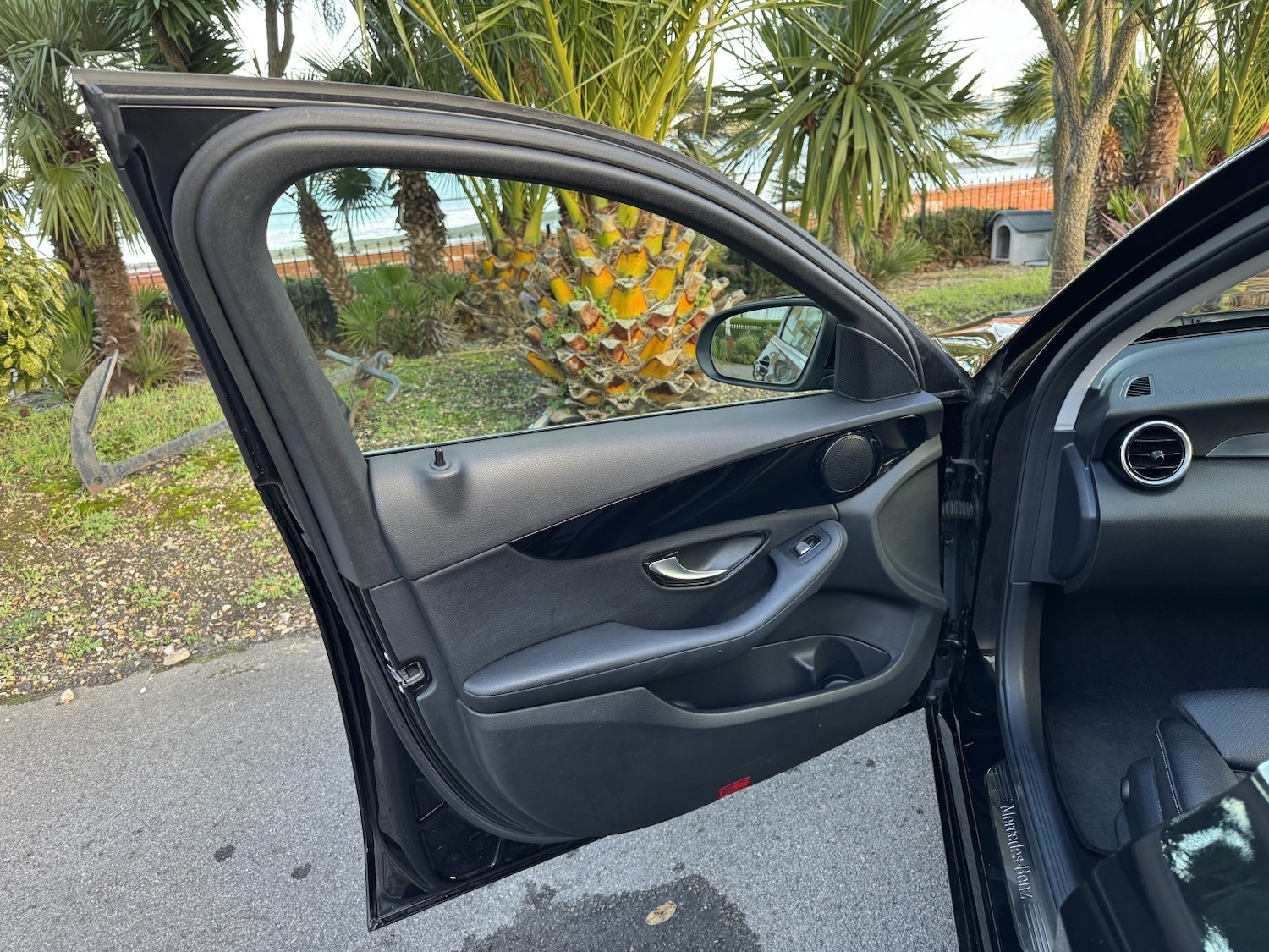 Used Mercedes-Benz C Class 2015 for sale - 77008113: Photo 15