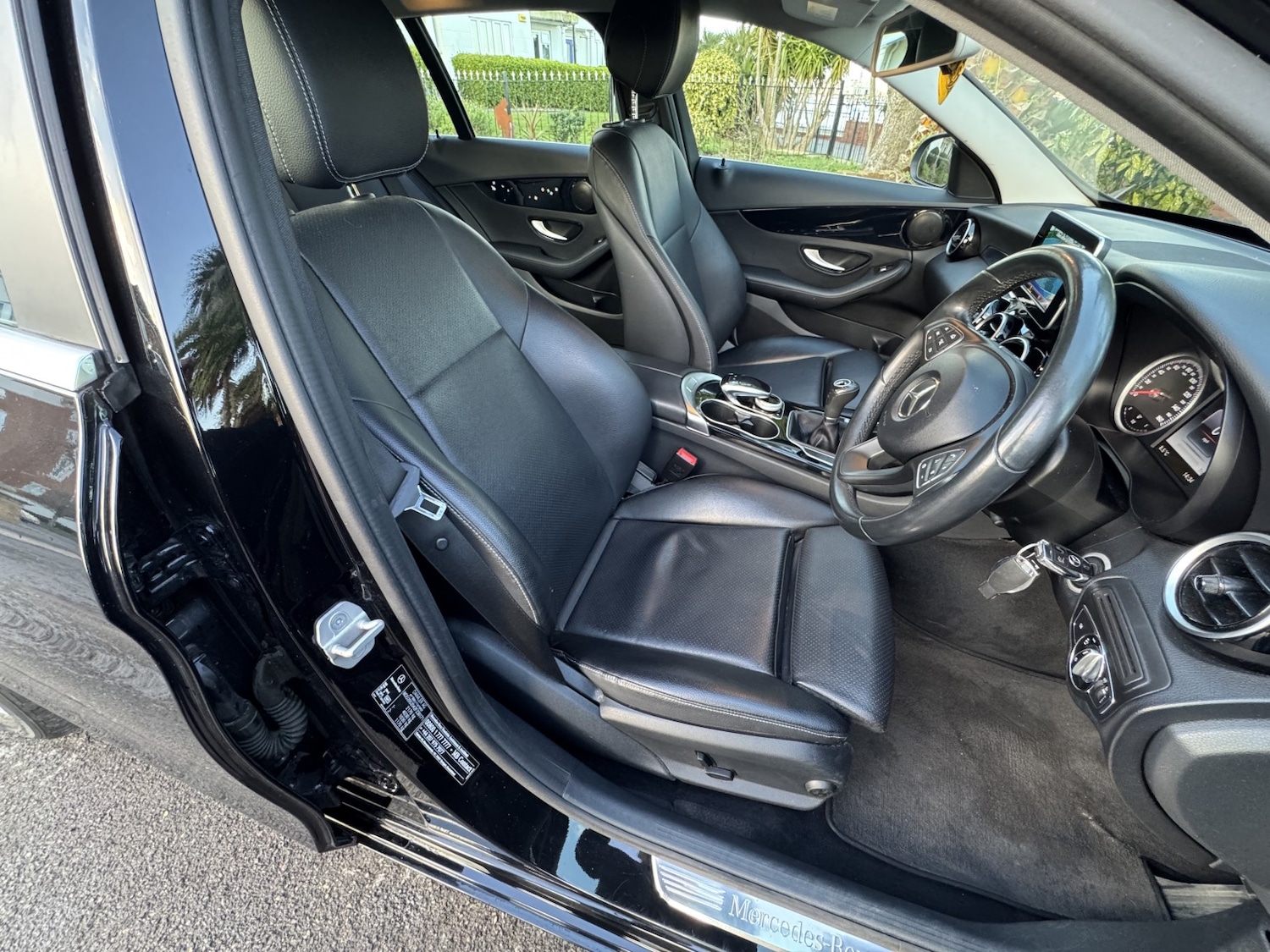 Used Mercedes-Benz C Class 2015 for sale - 77008113: Photo 17