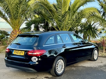 Used Mercedes-Benz C Class 2015 for sale - 77008113: Photo