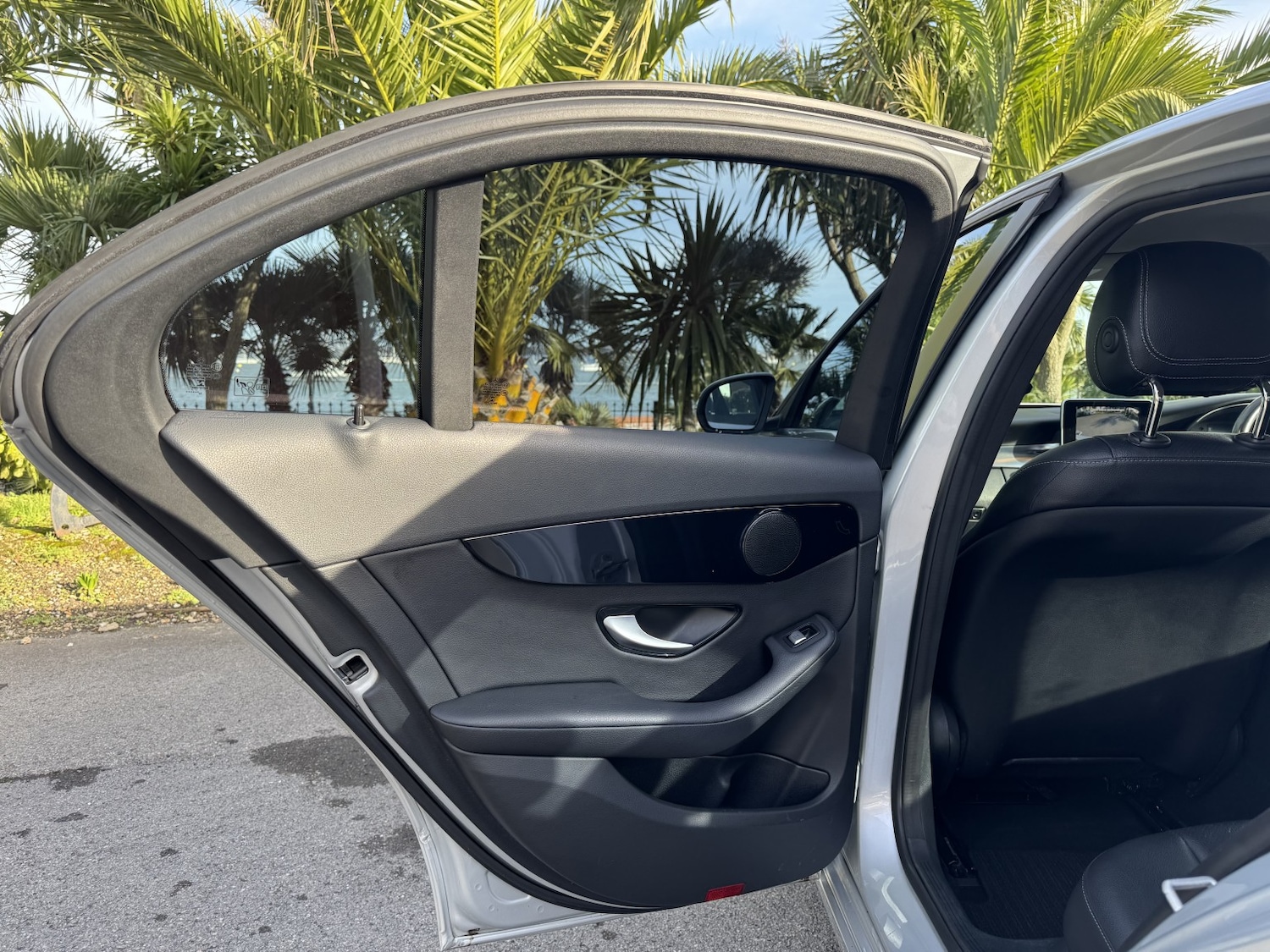 Used Mercedes-Benz C Class 2015 for sale - 77409641: Photo 12