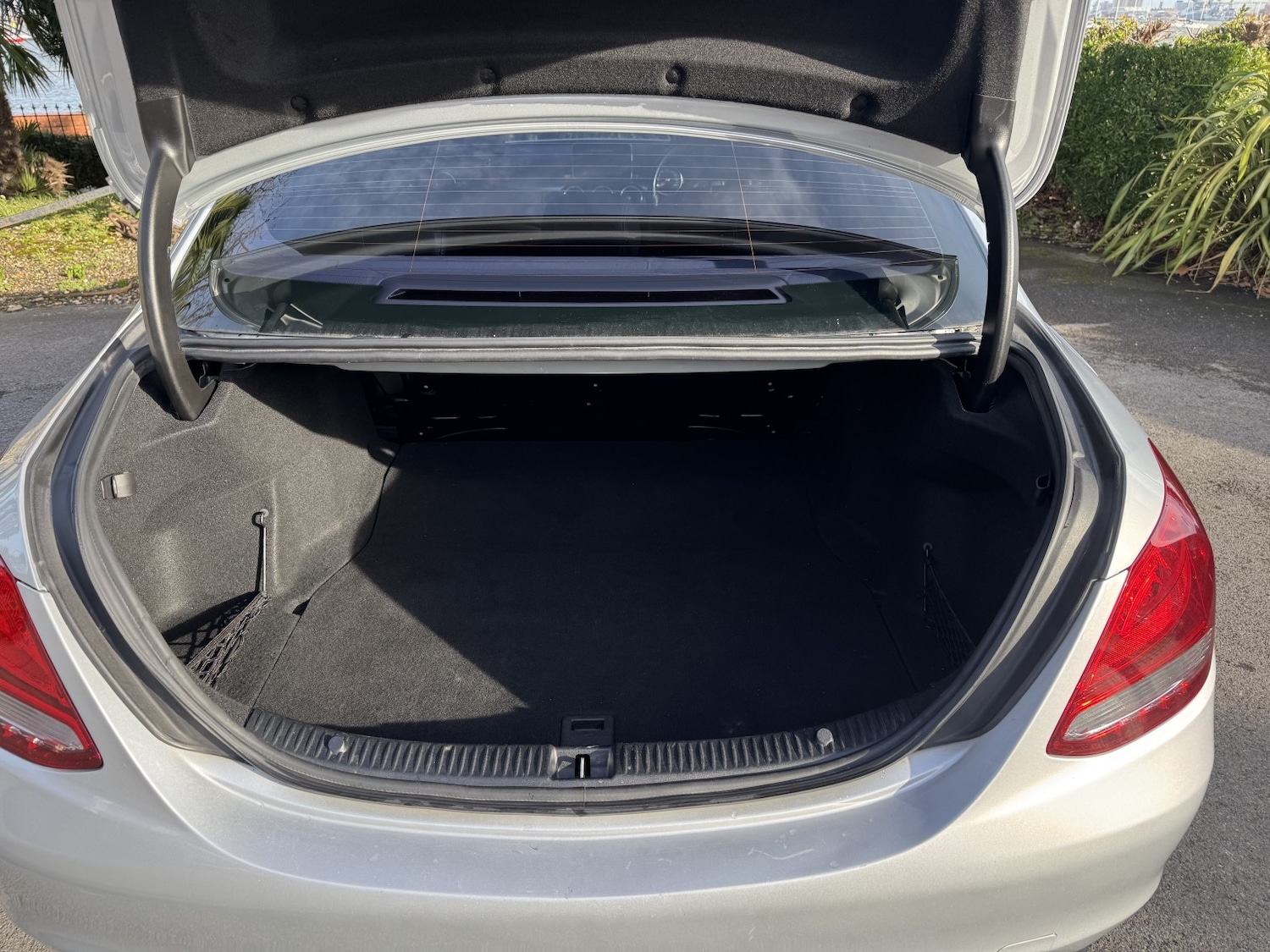 Used Mercedes-Benz C Class 2015 for sale - 77409641: Photo 9