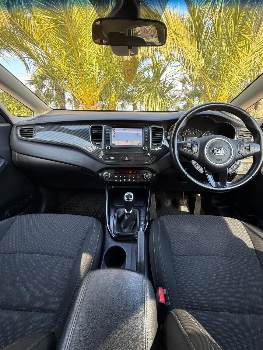 Used Kia Carens 2018 for sale - 78125204: Photo 22