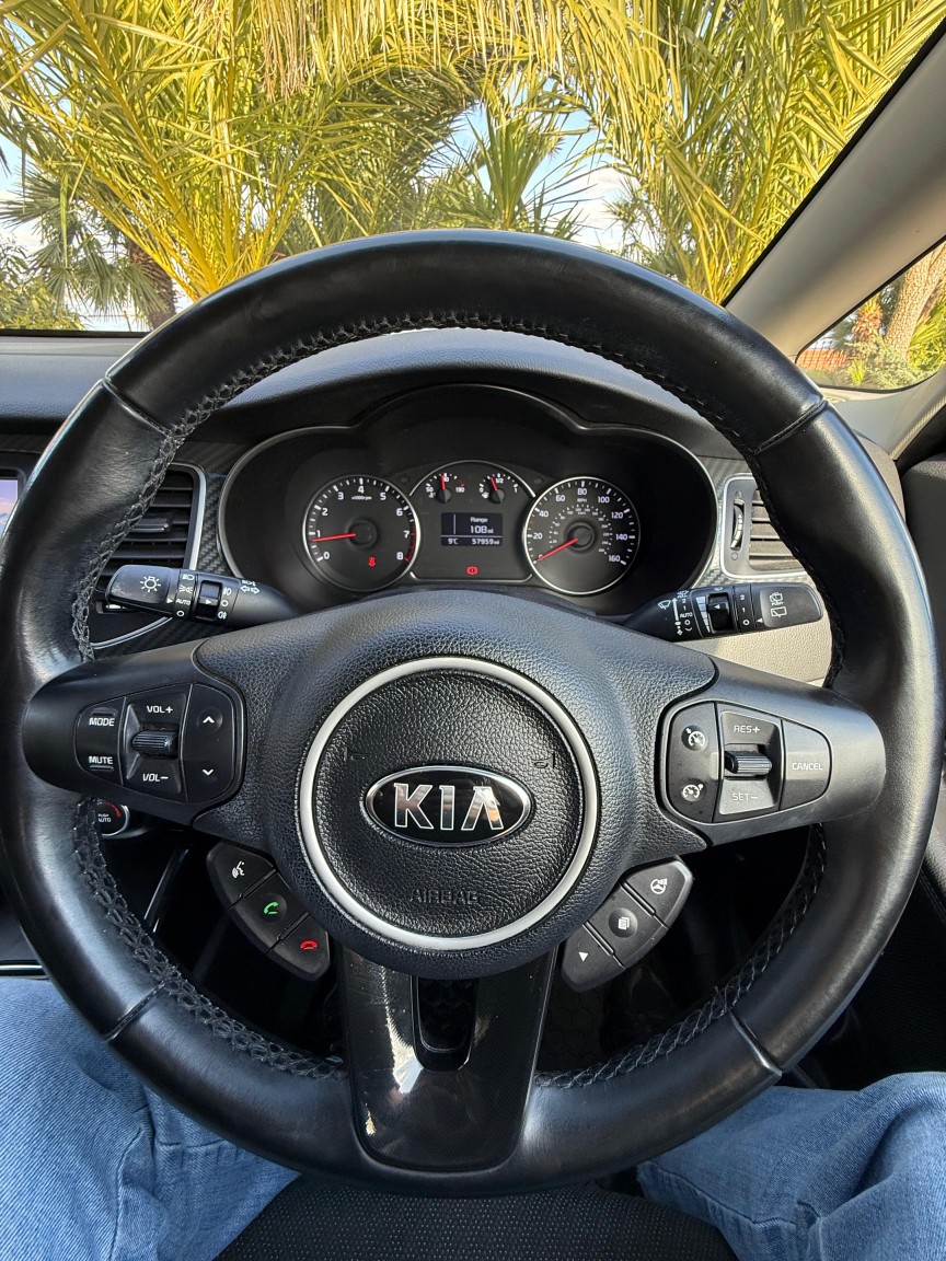 Used Kia Carens 2018 for sale - 78125204: Photo 25