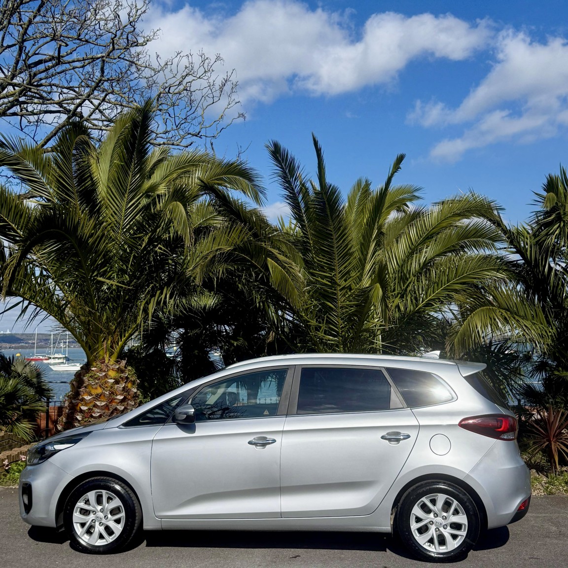 Used Kia Carens 2018 for sale - 78125204: Photo 6