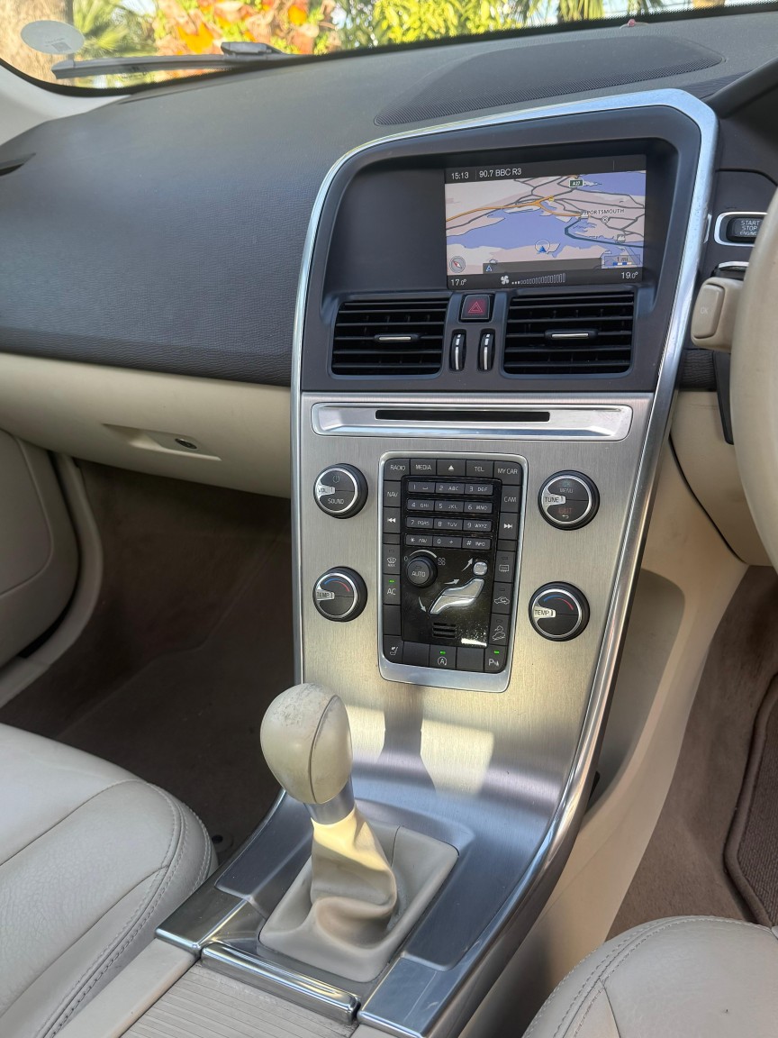 Used Volvo XC60 2013 for sale - 77681731: Photo 11