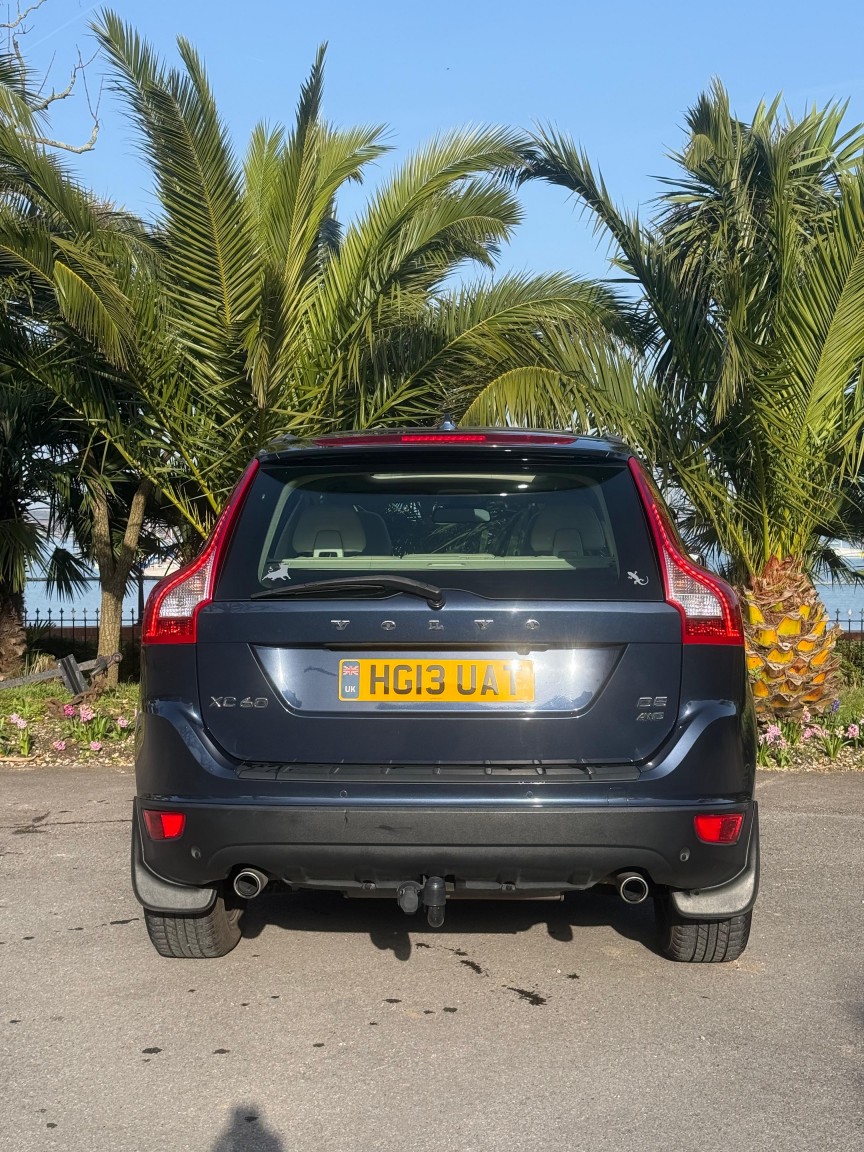 Used Volvo XC60 2013 for sale - 77681731: Photo 4