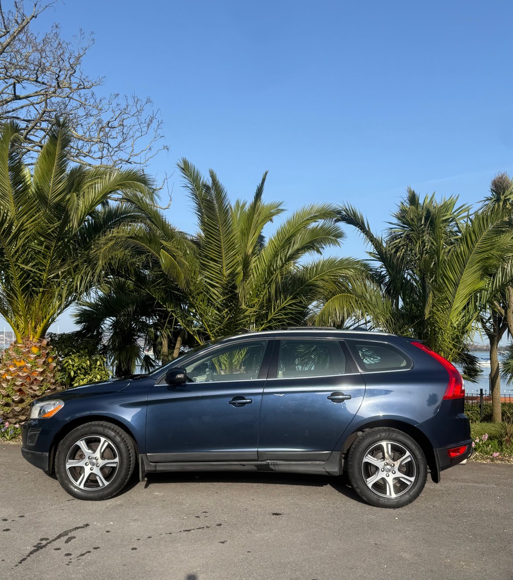 Used Volvo XC60 2013 for sale - 77681731: Photo 6