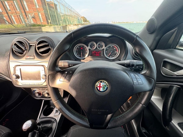 Used Alfa Romeo MiTo 2014 for sale - 76293200: Photo 9