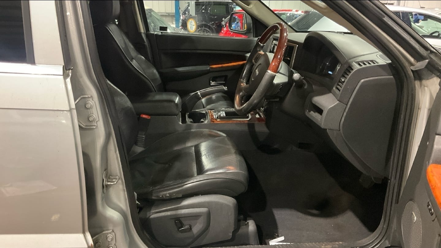 Used Jeep Grand Cherokee 2009 for sale - 77100733: Photo 4