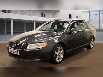 Used Volvo V70 2012 for sale - 77230191: Photo