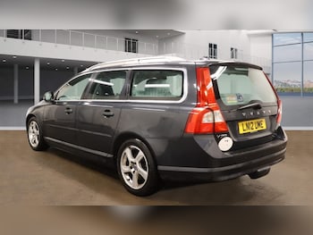Used Volvo V70 2012 for sale - 77230191: Photo