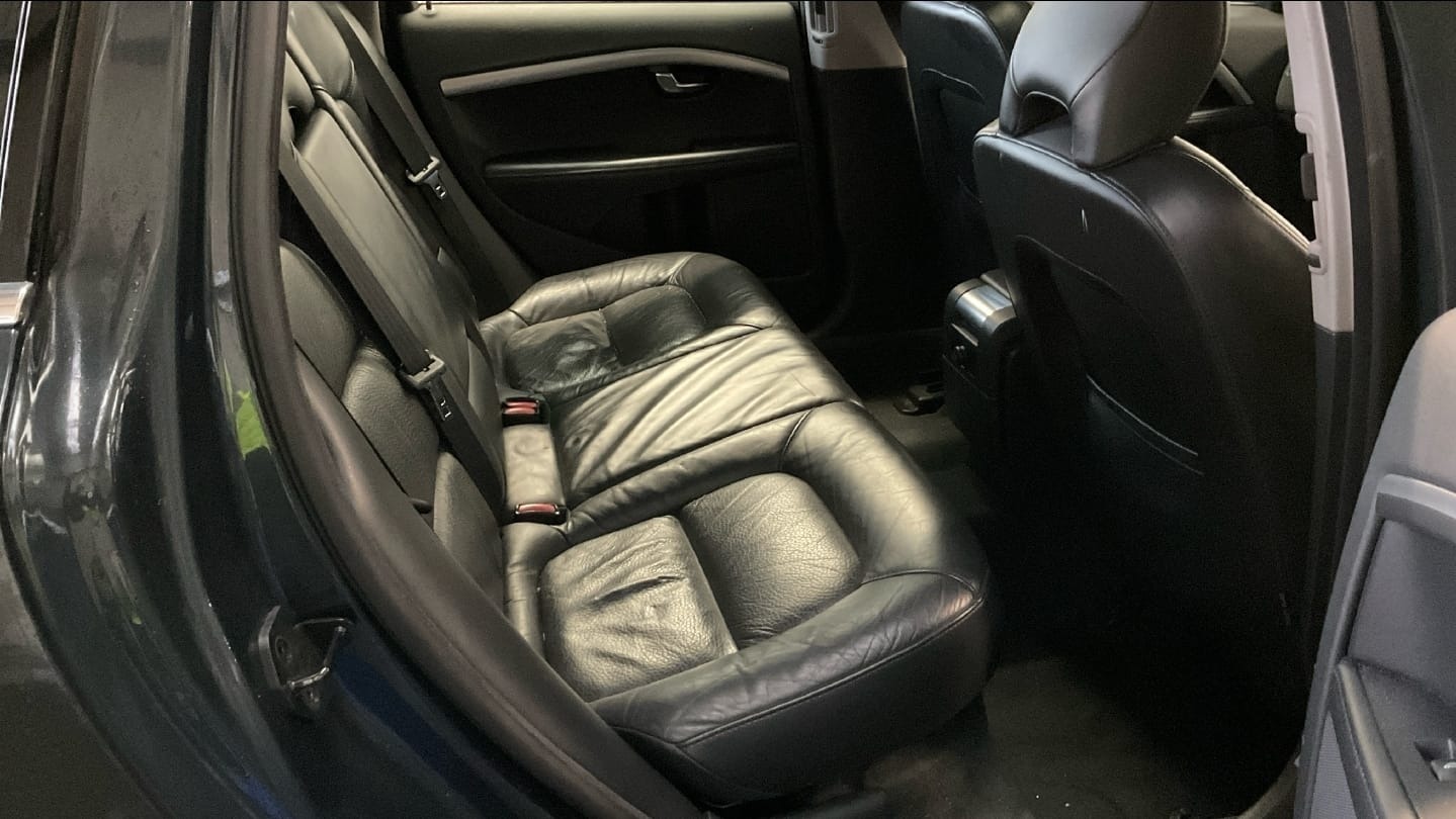 Used Volvo V70 2012 for sale - 77230191: Photo 8