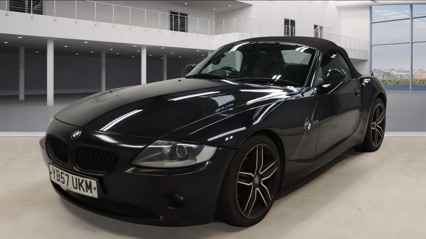 Used BMW Z4 2008 for sale - 77873370: Photo 2
