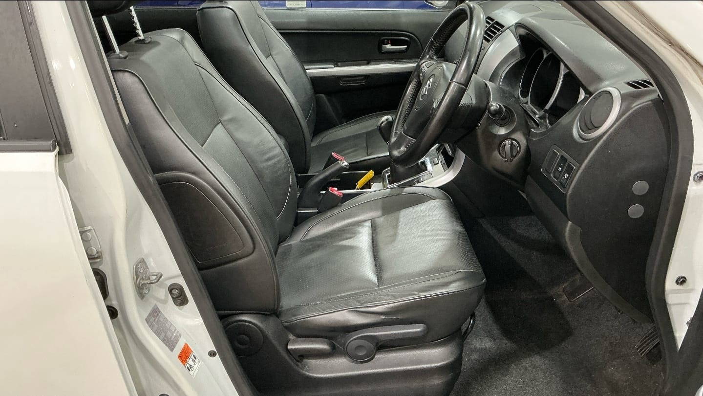 Used Suzuki Grand Vitara 2012 for sale - 77541338: Photo 7