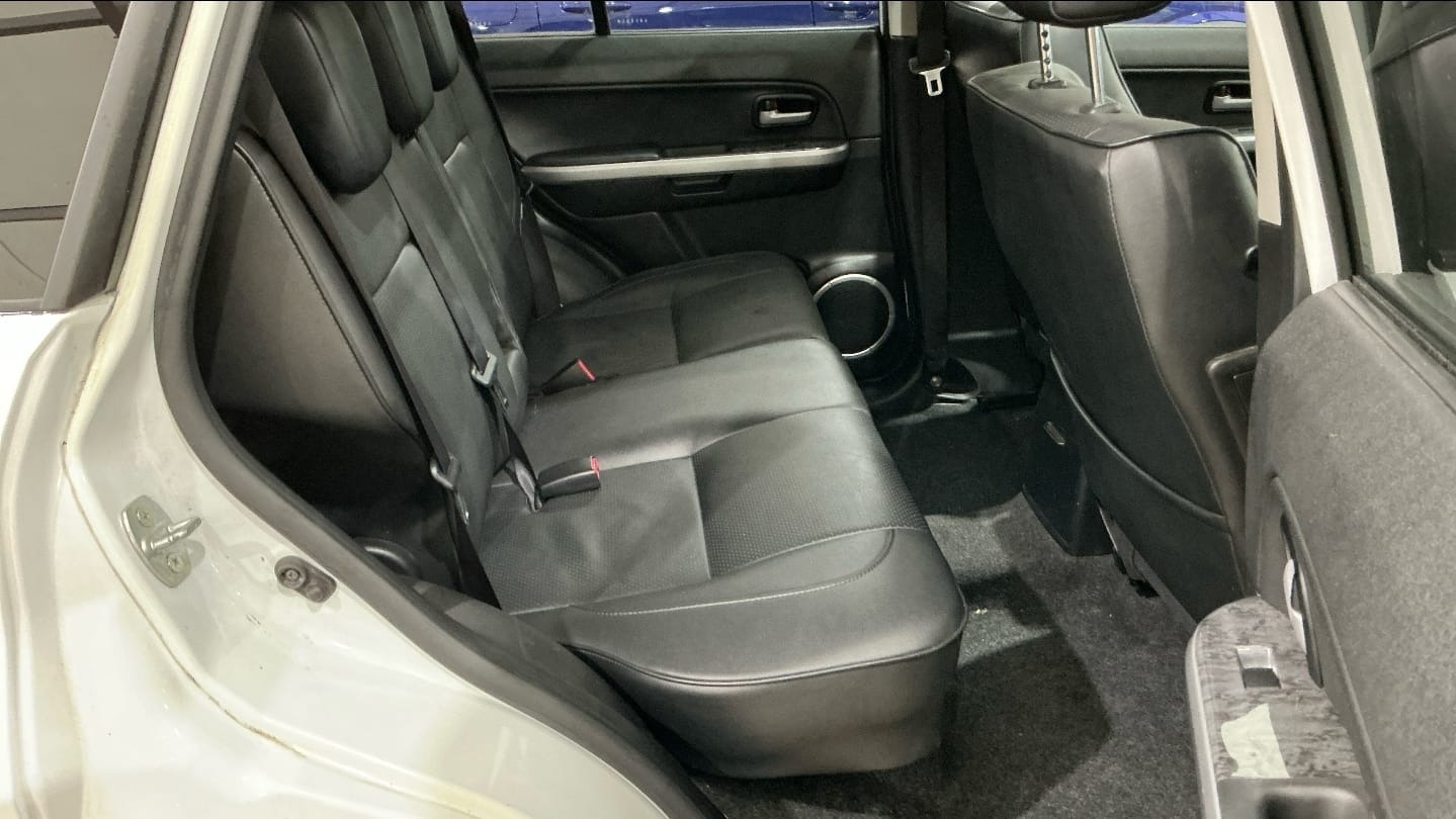 Used Suzuki Grand Vitara 2012 for sale - 77541338: Photo 8