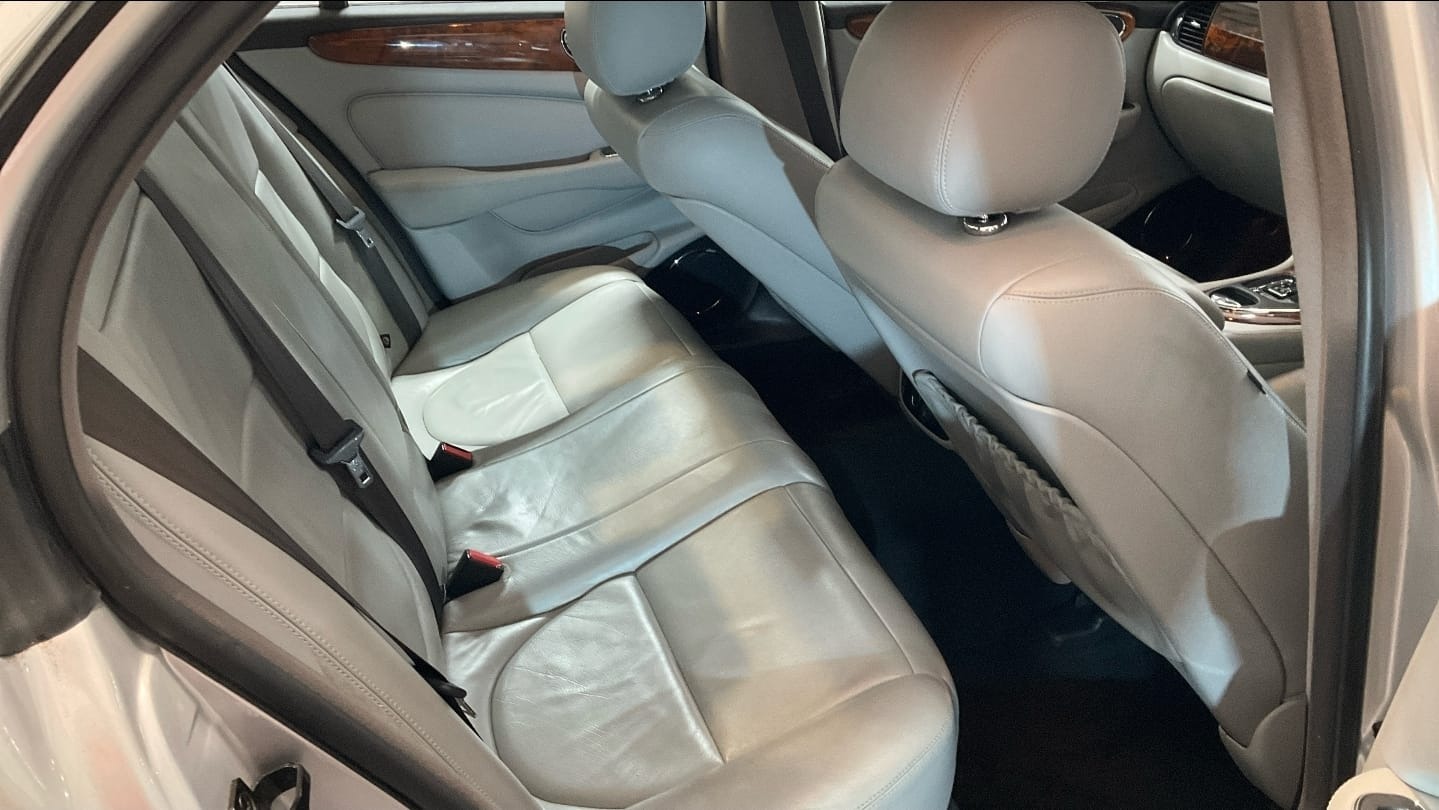 Used Jaguar XJ 2003 for sale - 77617932: Photo 8