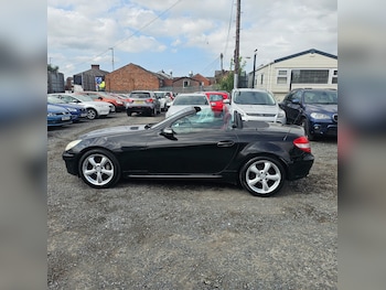 Used Mercedes-Benz SLK 2004 for sale - 75463217: Photo