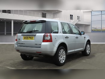 Used Land Rover Freelander 2009 for sale - 77528282: Photo