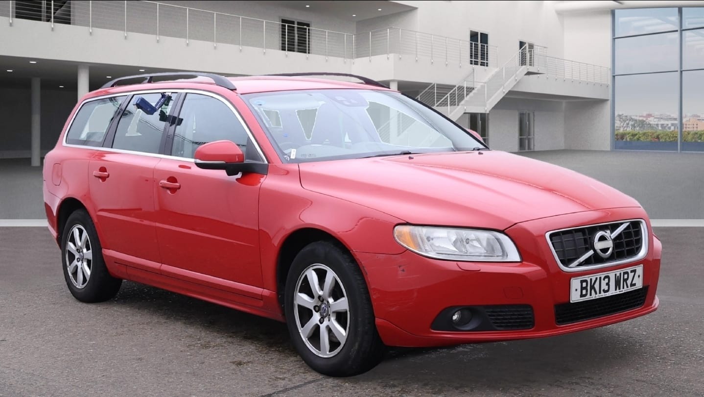 Used Volvo V70 2013 for sale - 76062583: Photo 1