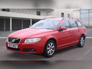 Used Volvo V70 2013 for sale - 76062583: Photo
