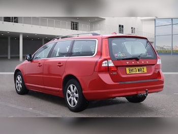 Used Volvo V70 2013 for sale - 76062583: Photo