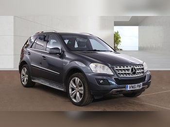 Used Mercedes-Benz M Class 2011 for sale - 78433755: Photo