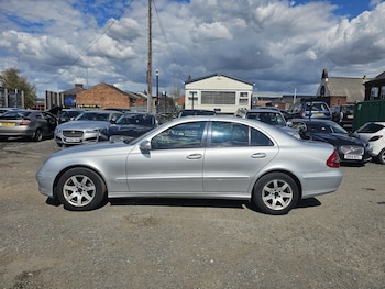 Used Mercedes-Benz E Class 2007 for sale - 78324958: Photo