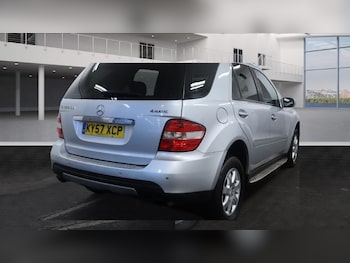 Used Mercedes-Benz M Class 2007 for sale - 77230690: Photo