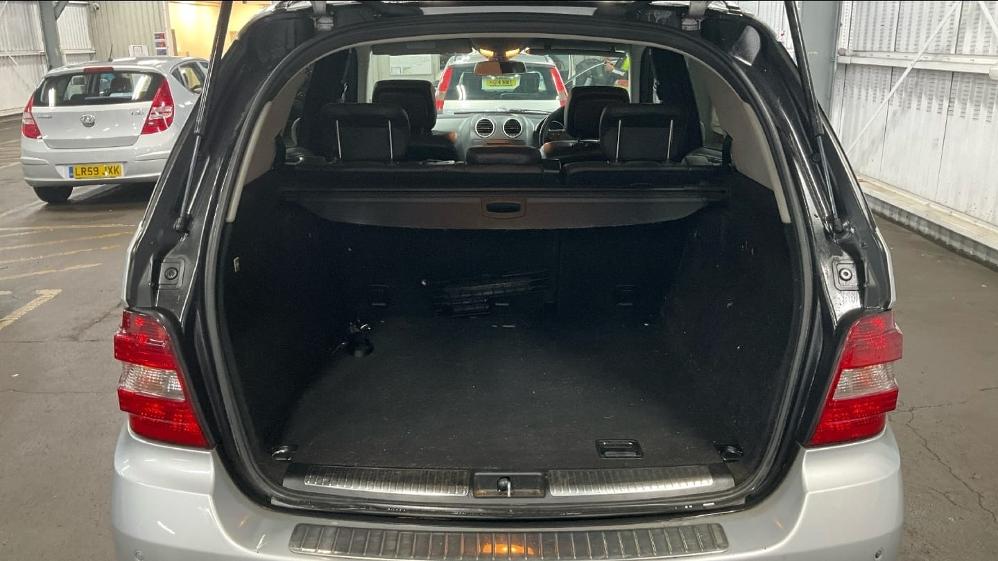 Used Mercedes-Benz M Class 2007 for sale - 77230690: Photo 9