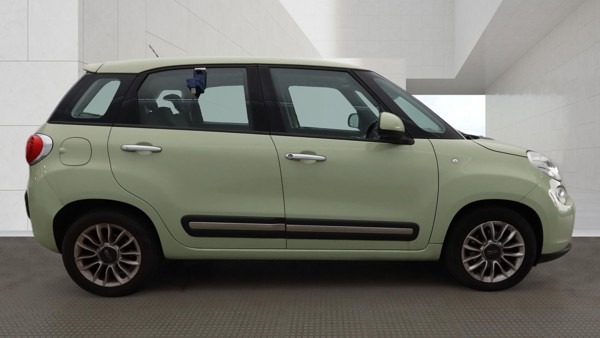 Used Fiat 500L 2013 for sale - 78219906: Photo 5