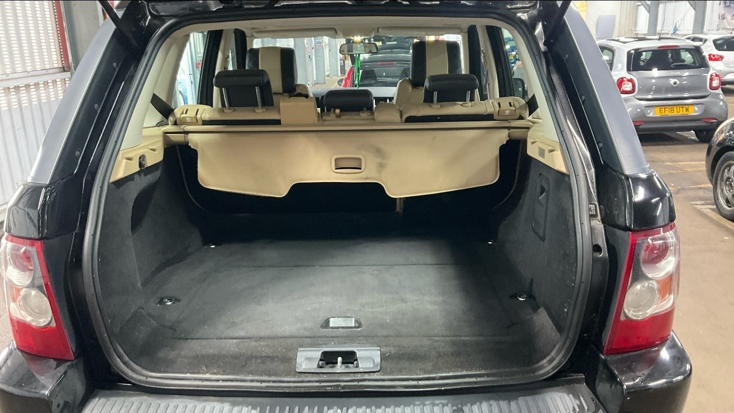 Used Land Rover Range Rover Sport 2008 for sale - 77759307: Photo 9