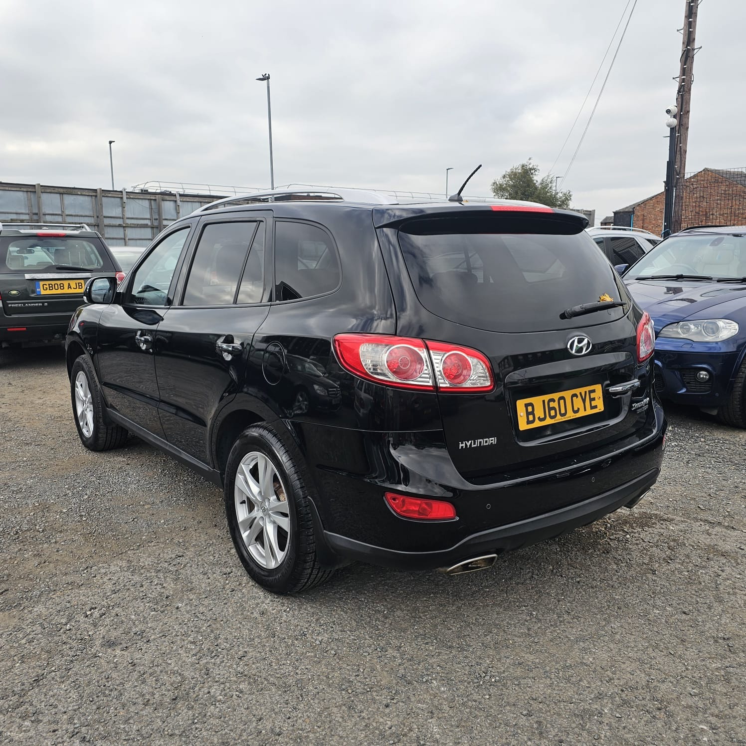 Used Hyundai Santa Fe 2010 for sale - 77100576: Photo 4