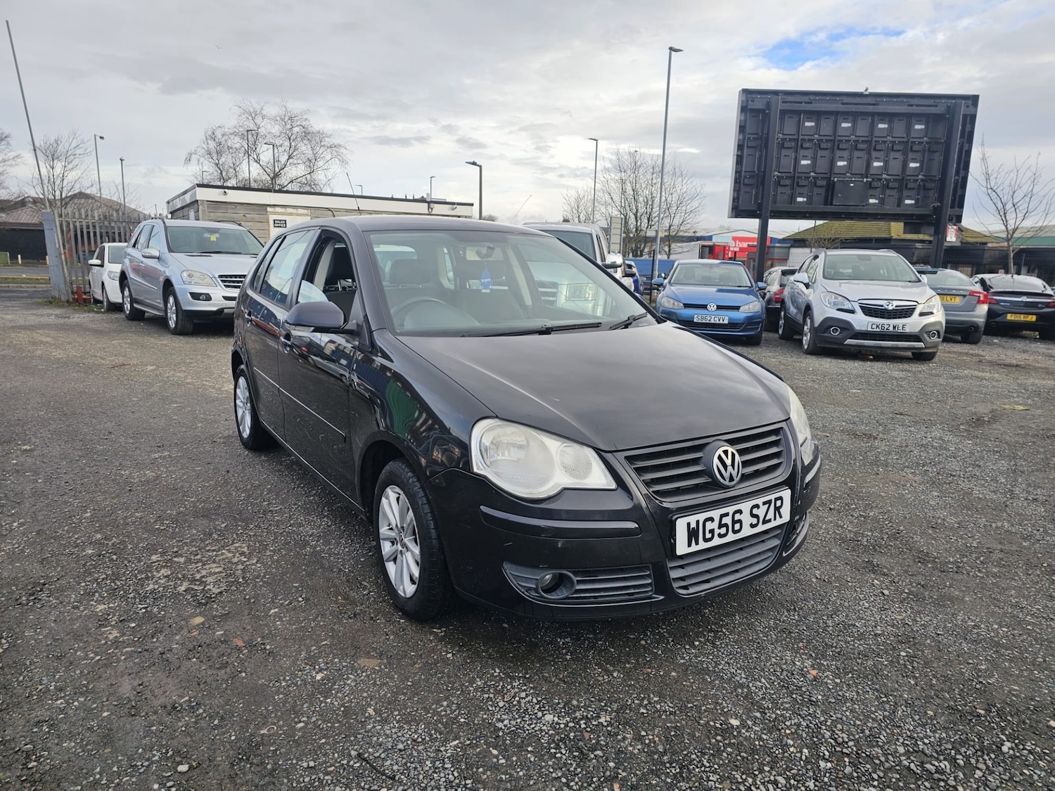 Used Volkswagen Polo 2007 for sale - 77555372: Photo 1