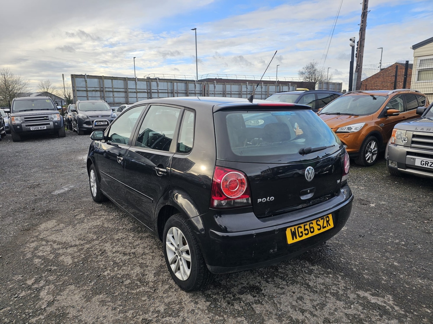 Used Volkswagen Polo 2007 for sale - 77555372: Photo 5