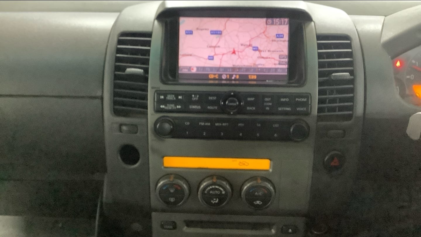 Used Nissan Navara 2009 for sale - 77636886: Photo 11