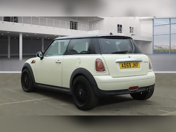 Used MINI Hatch 2009 for sale - 77195455: Photo