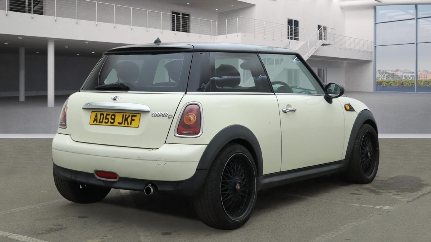 Used MINI Hatch 2009 for sale - 77195455: Photo 4