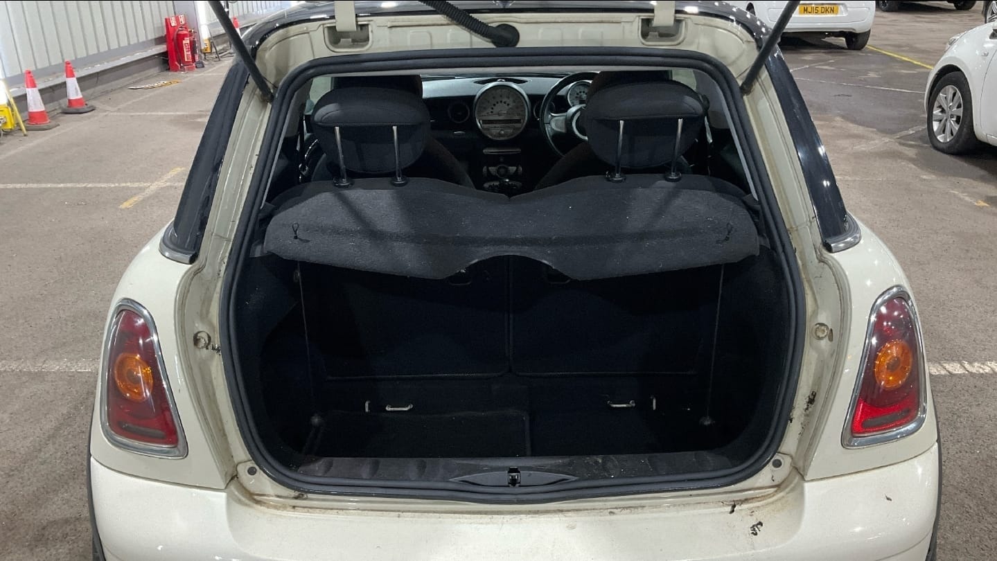 Used MINI Hatch 2009 for sale - 77195455: Photo 9