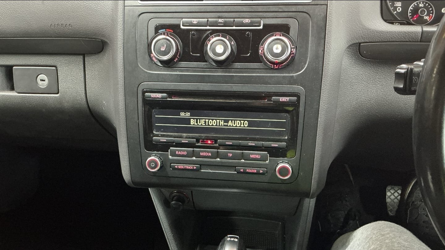 Used Volkswagen Touran 2012 for sale - 77798887: Photo 11