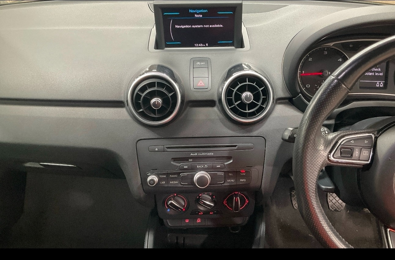 Used Audi A1 2011 for sale - 78064904: Photo 8