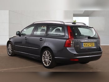 Used Volvo V50 2012 for sale - 79614339: Photo