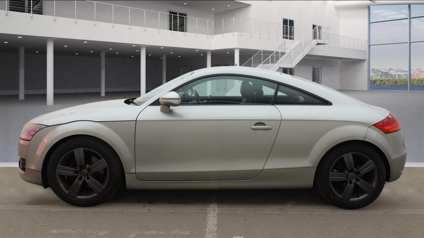 Used Audi TT 2008 for sale - 77798882: Photo 6