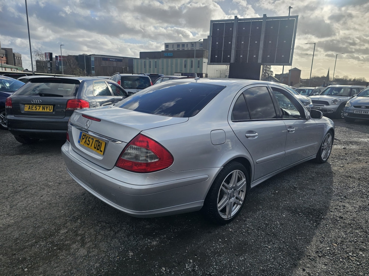 Used Mercedes-Benz E Class 2007 for sale - 77844693: Photo 7