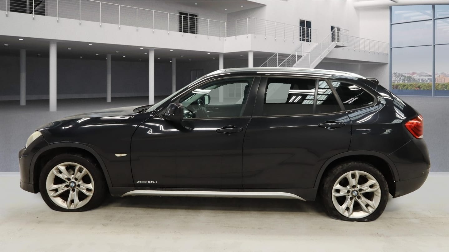 Used BMW X1 2011 for sale - 77873390: Photo 6