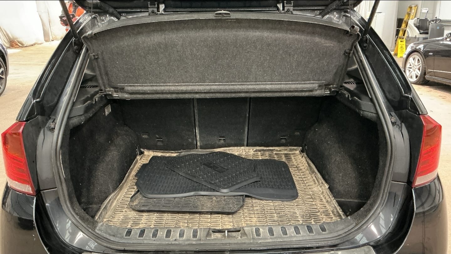 Used BMW X1 2011 for sale - 77873390: Photo 9