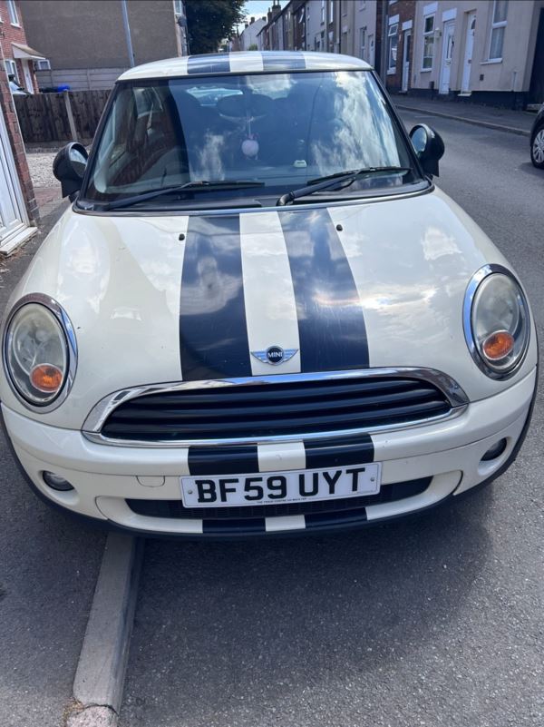 Cheap MINI Hatch 2009 (59) - 1.4 First 3dr for sale in Bury, Greater Manchester