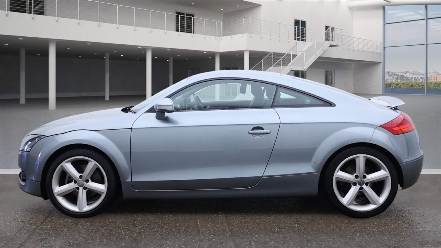 Used Audi TT 2009 for sale - 76076148: Photo 6