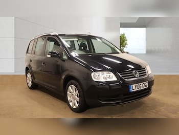 Used Volkswagen Touran 2006 for sale - 78507930: Photo