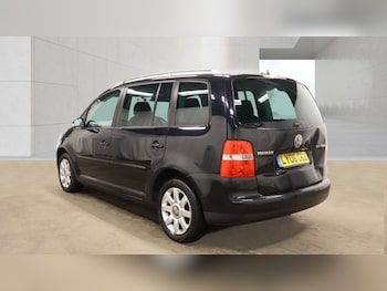 Used Volkswagen Touran 2006 for sale - 78507930: Photo